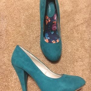 Heels size 6.5